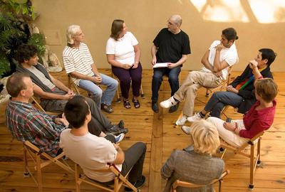 Qu’est-ce qu’un groupe de parole, un groupe d’analyse de la pratique, une supervision ou un coaching ?